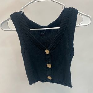 Forever 21 black crop top